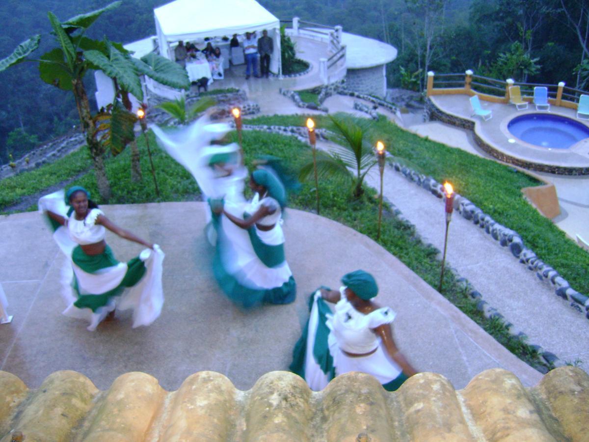 Hosteria "El Encanto" San Miguel de los Bancos Buitenkant foto