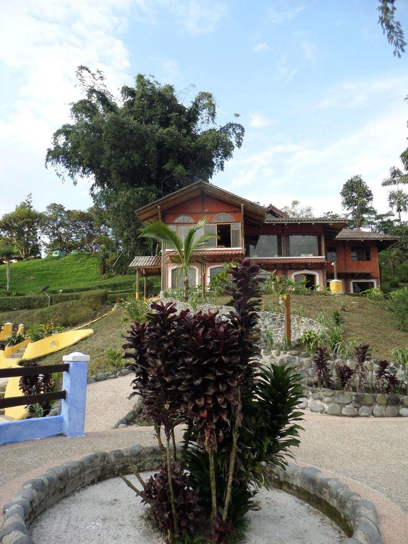 Hosteria "El Encanto" San Miguel de los Bancos Buitenkant foto